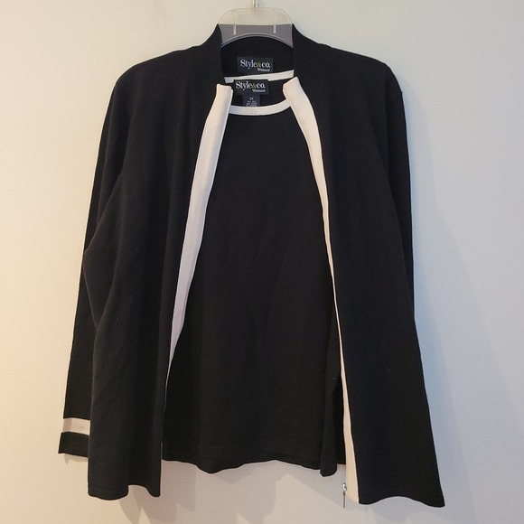 Style and Co 2 piece Women's Black and White Zippered Sweater Set Size 2X - Picture 4 of 7